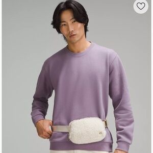 NWT-Everywhere Belt Bag 1L Fleece -Price Firm UNISEX